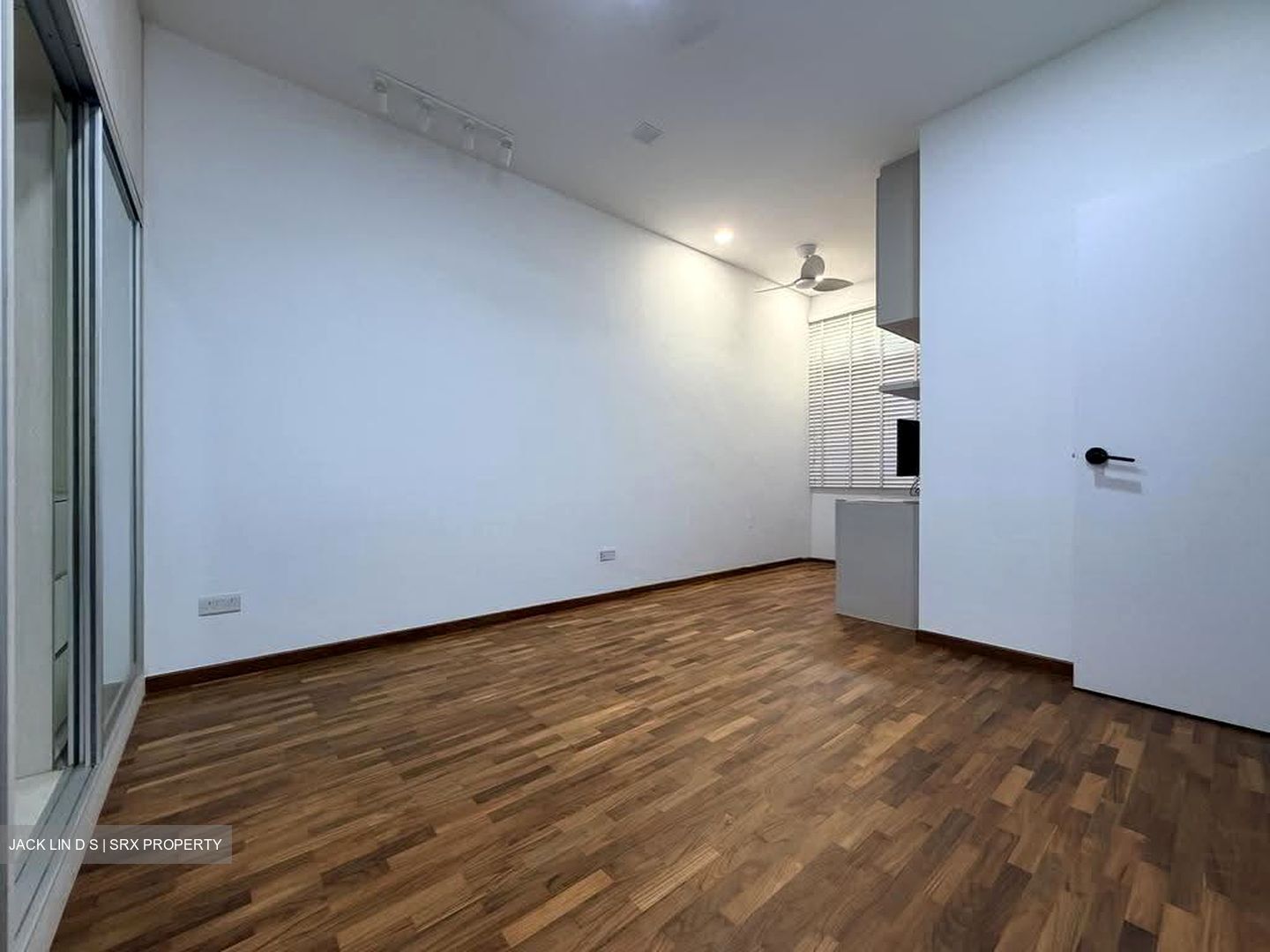 Seletar Springs Condominium (D28), Condominium #618927311